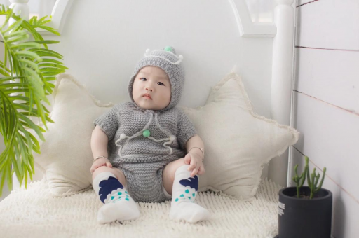 响水宝宝揉眼睛是怎么回事